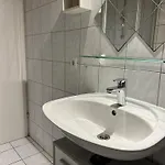 Universitätsnahes In #9 *